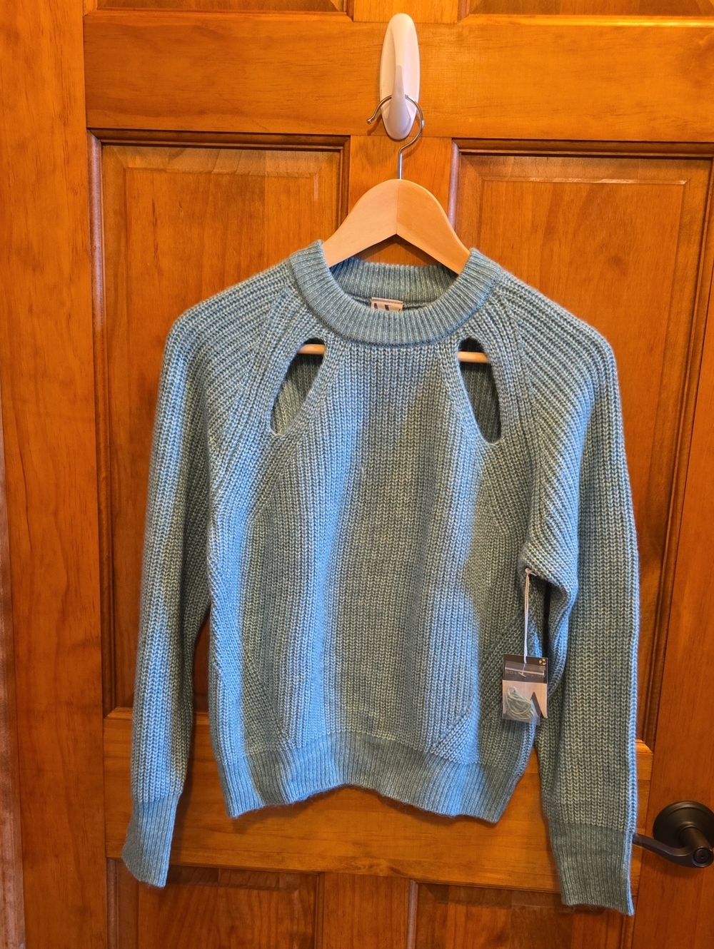 Pretty Sweater- Petite Size S-worthington